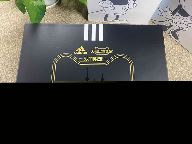 07-adidas-定制禮盒-01