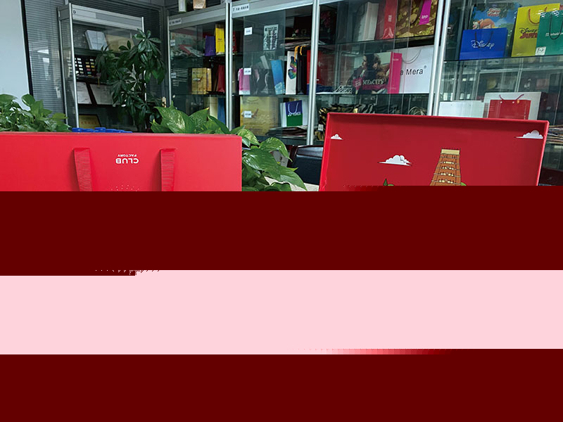 03-羅紋繩手提翻蓋式黑色海棉內(nèi)嵌禮盒-01