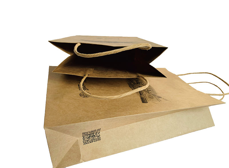 07-黃牛皮紙內(nèi)粘紙拎繩手提袋-01